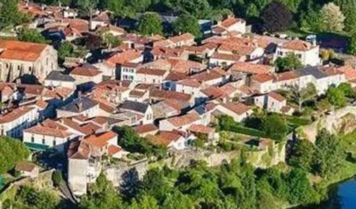 延边朝鲜族回乡建别墅为什么一定要选专业乡墅公司